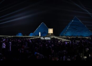 بحضور نجوم الفن والرياضة والاعلام .. حسين الجسمي يتألق في حفل إطلاق مشروع «بن غاطي سكاي رايز» بالأهرامات