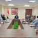 نائب وزير الإسكان يعقد اجتماعاً لمناقشة الاحتياجات المائية بمحافظة البحر الأحمر