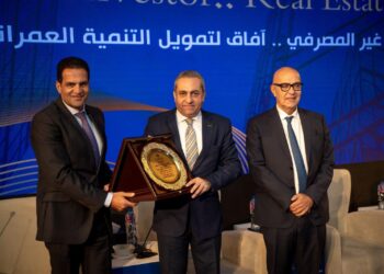 خلال مشاركته في مؤتمر «The Investor.. Real Estate» .. «خالد عباس» العاصمة الإدارية أصبحت تنبض بالحياة.. والطلب على العقار في مصر حقيقي