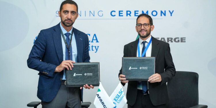 لافارﭺ مصر تعلن عن شراكة استراتيجية مع جامعة اسلسكا الدولية لتأهيل قادة المستقبل