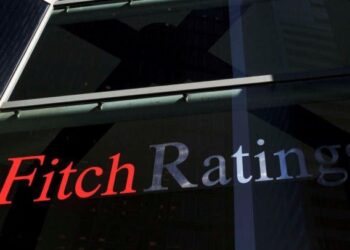 إشارات قوية لتعافي الاقتصاد المصري.. فيتش ترفع تصنيف مصر الائتماني إلى B