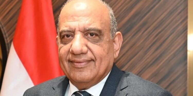 الدكتور محمود عصمت: نعمل من خلال رؤية متكاملة واستراتيجية عمل وخطط تنفيذية محددة لتعظيم الاستفادة من الامكانيات الهائلة للطاقات المتجددة