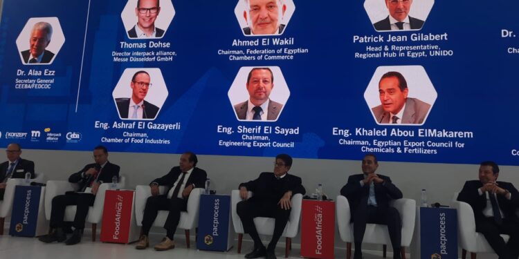 أبو المكارم : 6.5 مليار دولار صادرات قطاع الصناعات الكيماوية خلال التسعة أشهر الاولي من 2024