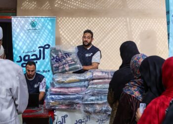 في إطار إنشطة التحالف الوطني للدعم الأهلي .. الجود الخيرية تطلق حملة «دفا وستر» بتوزيع 10 آلاف بطانية و2000 كرتونه غذائية بالقاهرة الكبري والوجه البحري