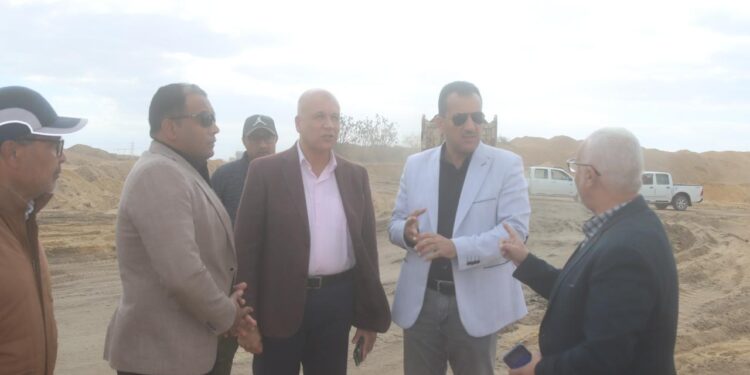 خلال متابعته لسير العمل .. «وزير الإسكان» استكمال أعمال التطوير والصيانة بالمناطق الصناعية بمدن بني سويف الجديدة والعاشر والعبور