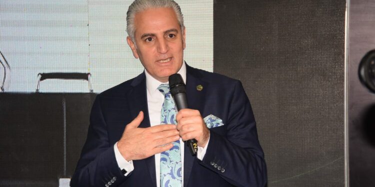 الاتحاد العربي للمعارض يرسل وفدًا لزيارة معرض فود أفريكا و Pacprocess