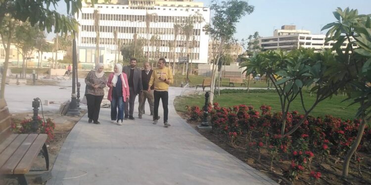 رئيس جهاز مثلث ماسبيرو تتابع أعمال تطوير حديقة الأزبكية والصيانة بمنطقة الإسكان البديل بماسبيرو