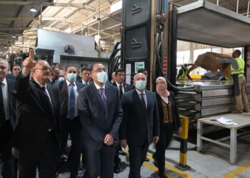 خلال زيارة رئيس الوزراء لـ «الروبيكي» .. «محمود سرج» قفزة في صادرات قطاع صناعة المنتجات والملابس الجلدية والأحذية والفوندي 1500%