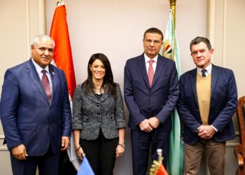 بحضور وزيرة التخطيط والتنمية الإقتصادية والتعاون الدولي: الزراعة والفاو يوقعان برتوكول تعاون لتنمية الثروة الحيوانية في ظل التغيرات المناخية بتمويل من الوكالة الإيطالية للتنمية