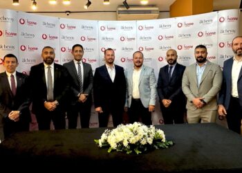 «ڤودافون مصر» توقع اتفاق شراكة مع شركة «ألكامي للتطوير العقاري» لتوفير خدمات الاتصالات المتطورة لمنتجعاتها