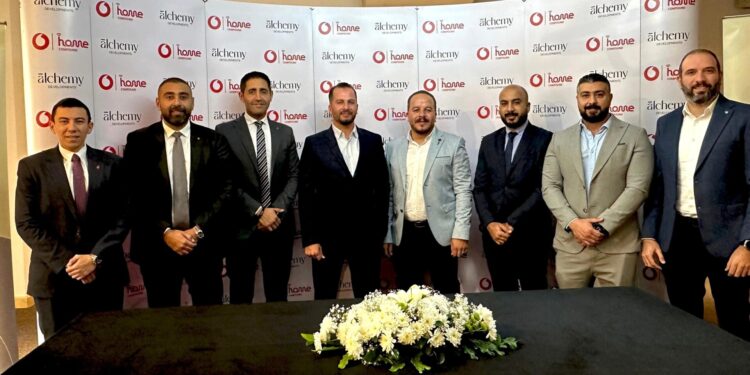 «ڤودافون مصر» توقع اتفاق شراكة مع شركة «ألكامي للتطوير العقاري» لتوفير خدمات الاتصالات المتطورة لمنتجعاتها