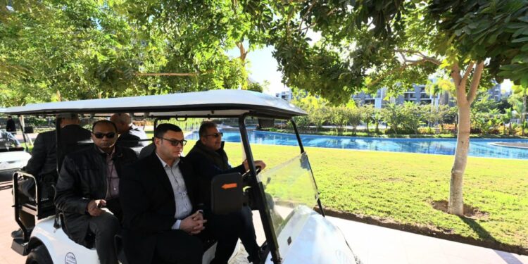 بالشراكة بين الوزارة والقطاع الخاص: وزير الإسكان يتفقد مشروع التجمع العمراني «صن كابيتال» على مساحة 557 فدانا بمدينة حدائق أكتوبر