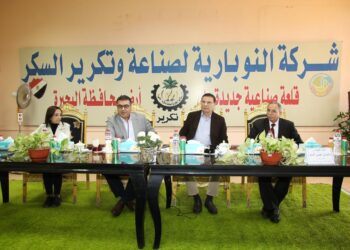 وزيرا الزراعة في مصر والأردن ومحافظ البحيرة يتفقدون مصنع النوبارية للسكر
