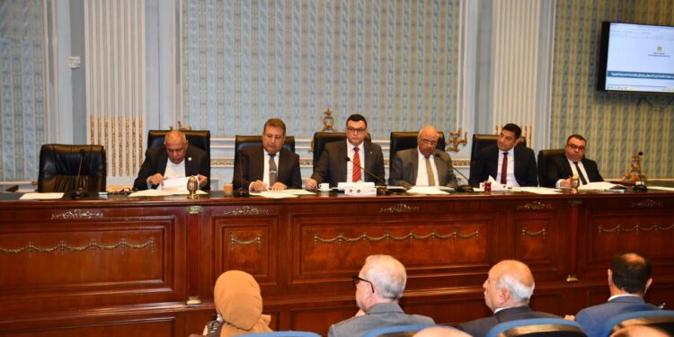 خلال حضوره اجتماع لجنة الإسكان بمجلس النواب اليوم .. وزير الإسكان يناقش الموقف الحالي لمشروعات الخطة الاستثمارية 2024/2025 لبعض الجهات التابعة للوزارة