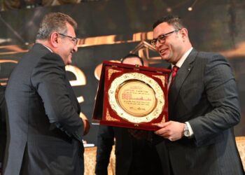 وزير الإسكان يُشارك في حفل التكريم الخاص بحصاد القطاع العقاري المصري