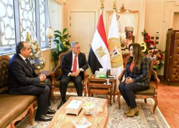 وزيرة التنمية المحلية تبحث مع سفير كوريا الجنوبية بالقاهرة مجالات التعاون المشترك