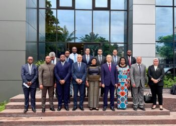 وزير الري يصل لجمهورية الكونغو الديمقراطية  ويلتقى وزيرة البيئة والتنمية المستدامة الكونغولية لتعميق العلاقات الاستراتيجية التي تجمع بين البلدين