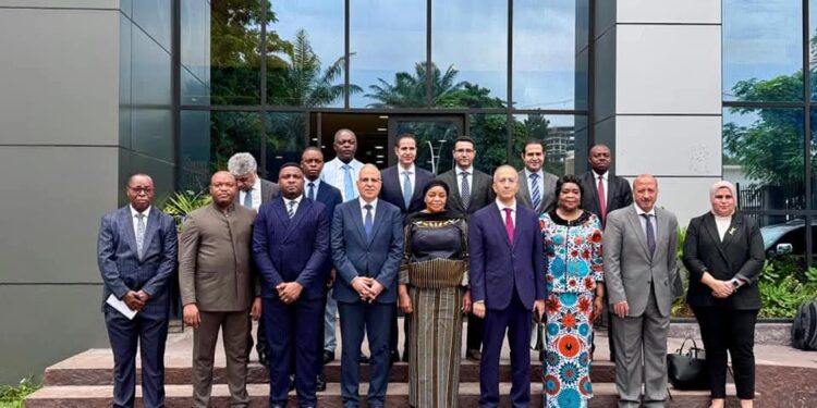 وزير الري يصل لجمهورية الكونغو الديمقراطية  ويلتقى وزيرة البيئة والتنمية المستدامة الكونغولية لتعميق العلاقات الاستراتيجية التي تجمع بين البلدين