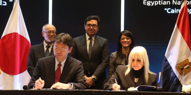 وزيرا الثقافة والتخطيط والتنمية الاقتصادية والتعاون الدولي والسفير الياباني يشهدون توقيع الاتفاق التنفيذي لمنحة مشروع تطوير دار الاوبرا المصرية