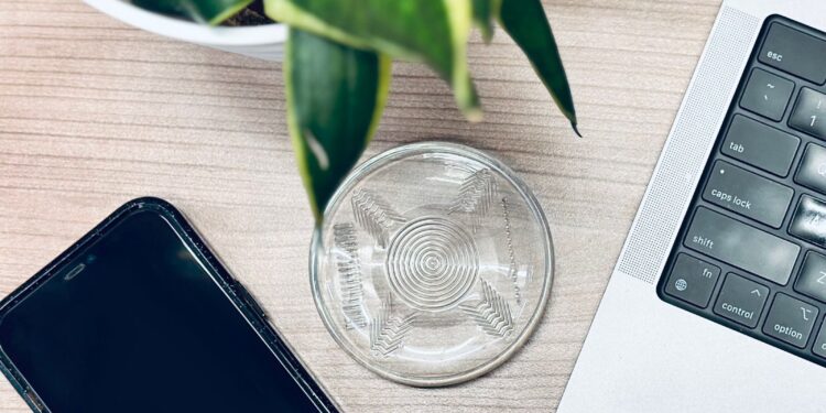 كيونت تطلق منتجات Amezcua Bio Light 3 و Bio Disc 3 لتعزيز الصحة والعافية