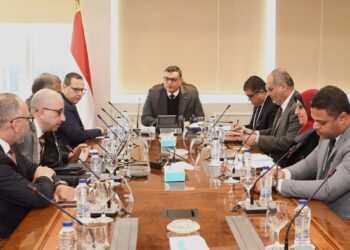 وزير الإسكان يلتقى ممثلي مجموعة عبد المحسن الحكير القابضة ويستعرض عددا من الفرص الاستثمارية الواعدة بالمدن الجديدة