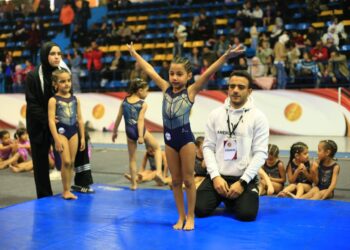 بعد حصولها على كأس مصر للجمباز .. فيروز أحمد حسن تحصل على المركز الاول فى بطولة الجمهورية للجمباز وتفوز بـ«الذهبية» وكأس البطولة