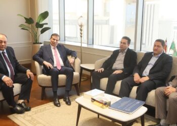 وزير الزراعة يستقبل الوفد الزراعي الأردني ويؤكد على تطلعه إلى الارتقاء بالتعاون بين البلدين إلى المساهمة في تحقيق الأمن الغذائي