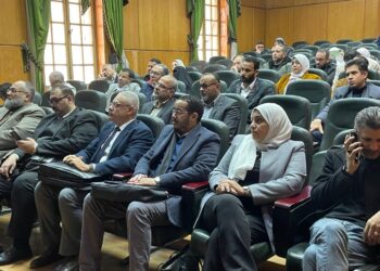 «التصديري للأثاث» و «غرفة الأخشاب» ينظمان ورشة عمل لتعزيز جودة الصناعة بحضور 30 شركة بالتعاون مع مصلحة الكيمياء