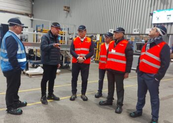 وزير الإسكان يزور مصنع شركة rehlko العالمية لتصنيع المولدات الكهربائية بمدينة بريست بفرنسا