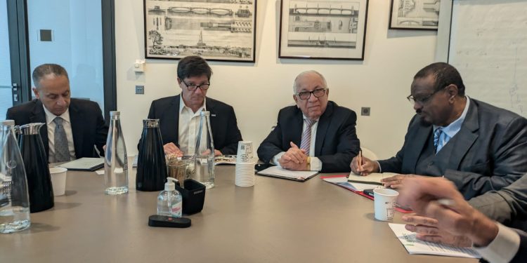 توقيع مذكرة تفاهم بين اتحاد المقاولين العالمي والاتحاد الإفريقي لمنظمات مقاولي التشييد لتعزيز التعاون في قطاع البناء والتشييد