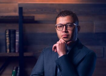 خلال 2024 .. نجاحات متتالية لشركة «رويال للتطوير» وتوقيع اتفاقيات هامة لمشروع «مونارك » بمستقبل سيتى