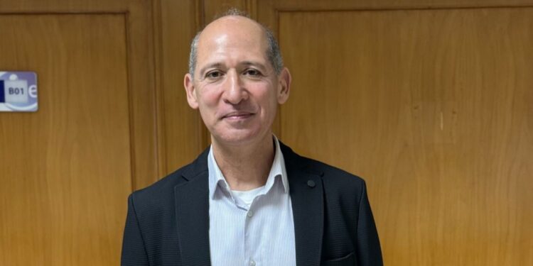 فاين الصحية القابضة تعين هشام أبو زينة مديرًا عامًا للمجموعة في مصر