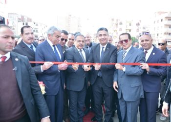 وزير التموين يفتتح السوق الحضاري بالعاشر من رمضان لدعم التجارة الداخلية وتوفير السلع الغذائية بجودة عالية وأسعار مناسبة