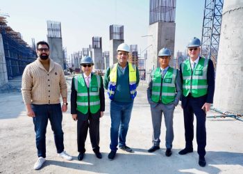 إدارة ومجموعة فنادق أكور العالمية تتفقد أخر تطورات مشروع فيرمونت وتشيد بجهود مجموعة عربية في التنفيذ