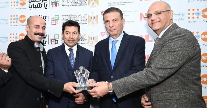 نظمته إنفينيتي كورب .. وزير الشباب والرياضة يفتتح النسخة الثانية معرض بيزنس يا شباب