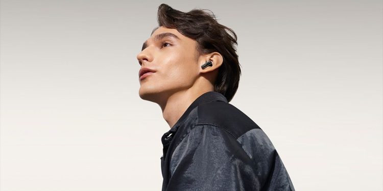 ترقبوا سماعات HUAWEI FreeBuds Pro 4 وHUAWEI FreeClip بلونها الجديد الذهب الوردى قريبا فى مصر بتقنيات صوت متقدمة!