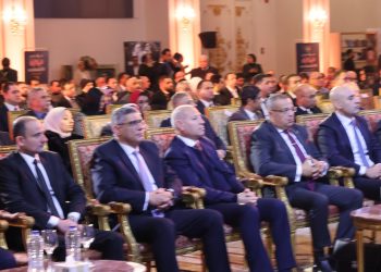 وزير الصناعة خلال افتتاح مؤتمر أخبار اليوم الإقتصادى في دورته الحادية عشر