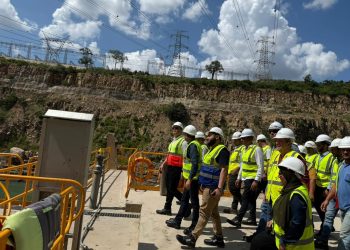 ينفذه التحالف المصري «المقاولون العرب – السويدي إليكتريك»: وزير الإسكان يزور مشروع سد ومحطة كهرباء «جوليوس نيريرى» لتوليد الطاقة بدولة تنزانيا الاتحادية