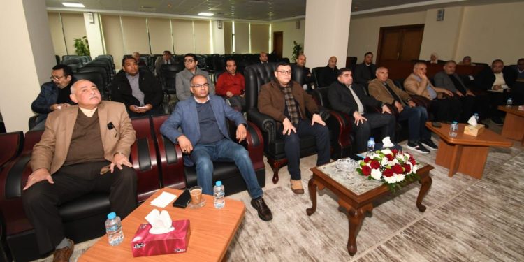 خلال متابعته لسير العمل بالمدينة .. وزير الإسكان: 16.3 مليار جنيه حجم الاستثمارات ب”العبور” منذ نشأة المدينة وحتى يونيو الماضي