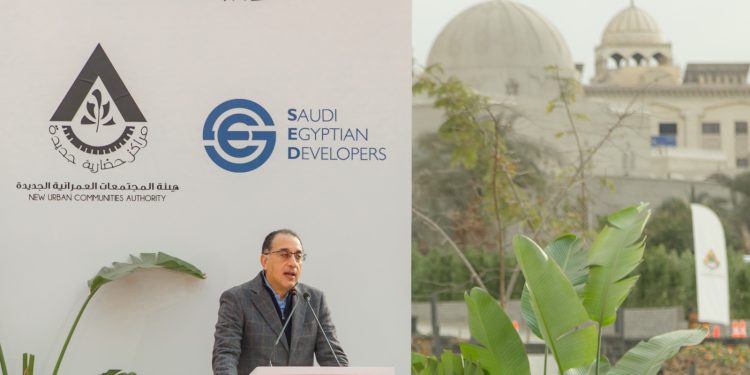 رئيس الوزراء مصطفى مدبولي يفتتح تسليم مشروع «مجرى العيون أرابيسك الفسطاط» التاريخي