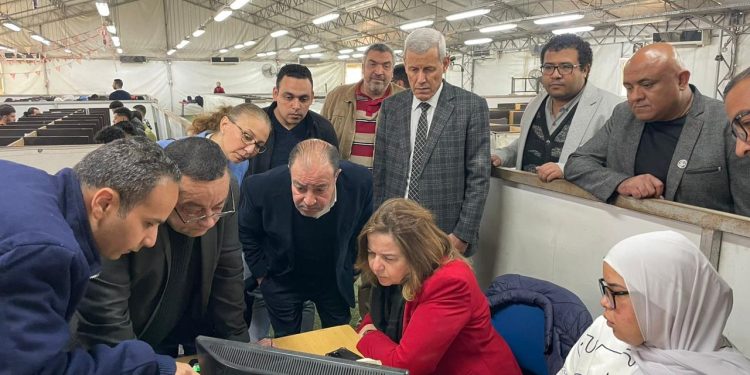 الرئيس التنفيذي لـ«صندوق الإسكان الاجتماعي» تتفقد مراكز فرز مستندات المتقدمين لـ «سكن لكل المصريين5»