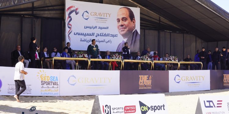 156 لاعباً يستأنفون منافسات البطولة العالمية للكرة الشاطئية بمنتجع جرافتى .. ورئيس أوربت القابضة: تساهم في تنشيط للسياحة