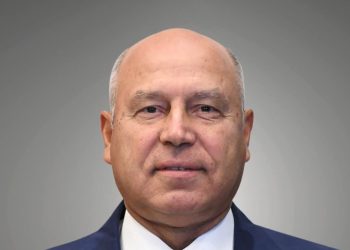 وزارة الصناعة تعلن عن إجراءات وضوابط بشأن تأجير واستئجار المصانع