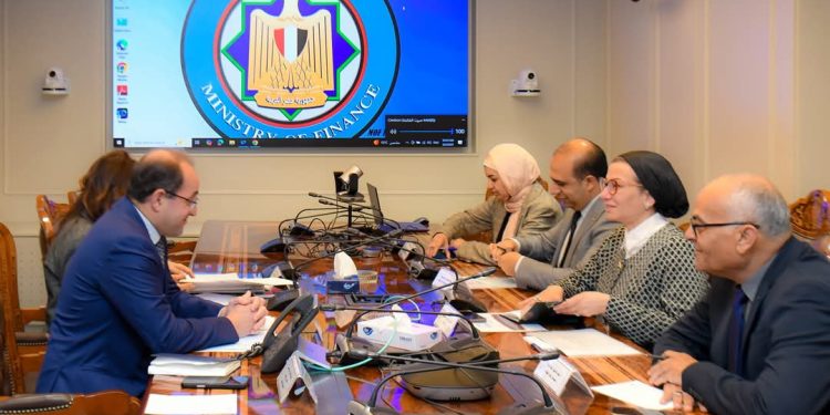 وزيرا «المالية» و«البيئة» حريصون على تشجيع القطاع الخاص للاستثمار بشكل أكبر فى مشروعات تحويل المخلفات إلى طاقة كهربائية