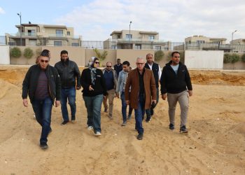 وزير الإسكان يتابع سير العمل بتوسعات مدينة الشيخ زايد الجديدة