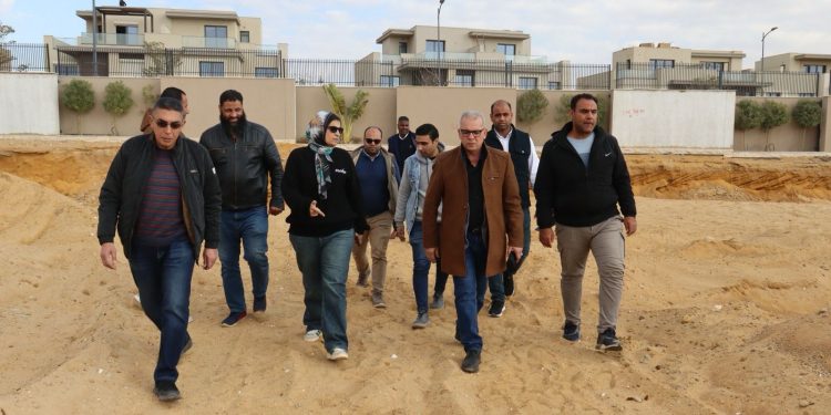 وزير الإسكان يتابع سير العمل بتوسعات مدينة الشيخ زايد الجديدة