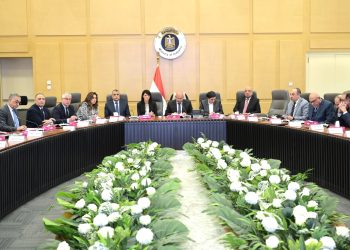  وزير الصناعة يترأس الاجتماع التاسع عشر للمجموعة الوزارية للتنمية الصناعية