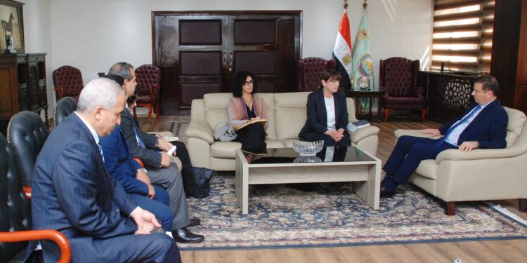 وزير الزراعة يستقبل الممثل المقيم للأمم المتحدة في مصر لبحث تعزيز التعاون في قطاع الزراعة