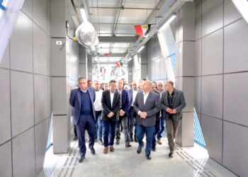 وزير الصناعة والنقل يتابع جاهزية المرحلة الأولى من مشروع الأتوبيس الترددي BRT ويوجه بالإنتهاء من المرحلة الثانية من المشروع قبل 30 مايو القادم