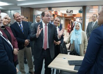 وزير المالية يتابع ميدانيًا.. تطبيق «حزمة التسهيلات» بالمراكز والمأموريات الضريبية